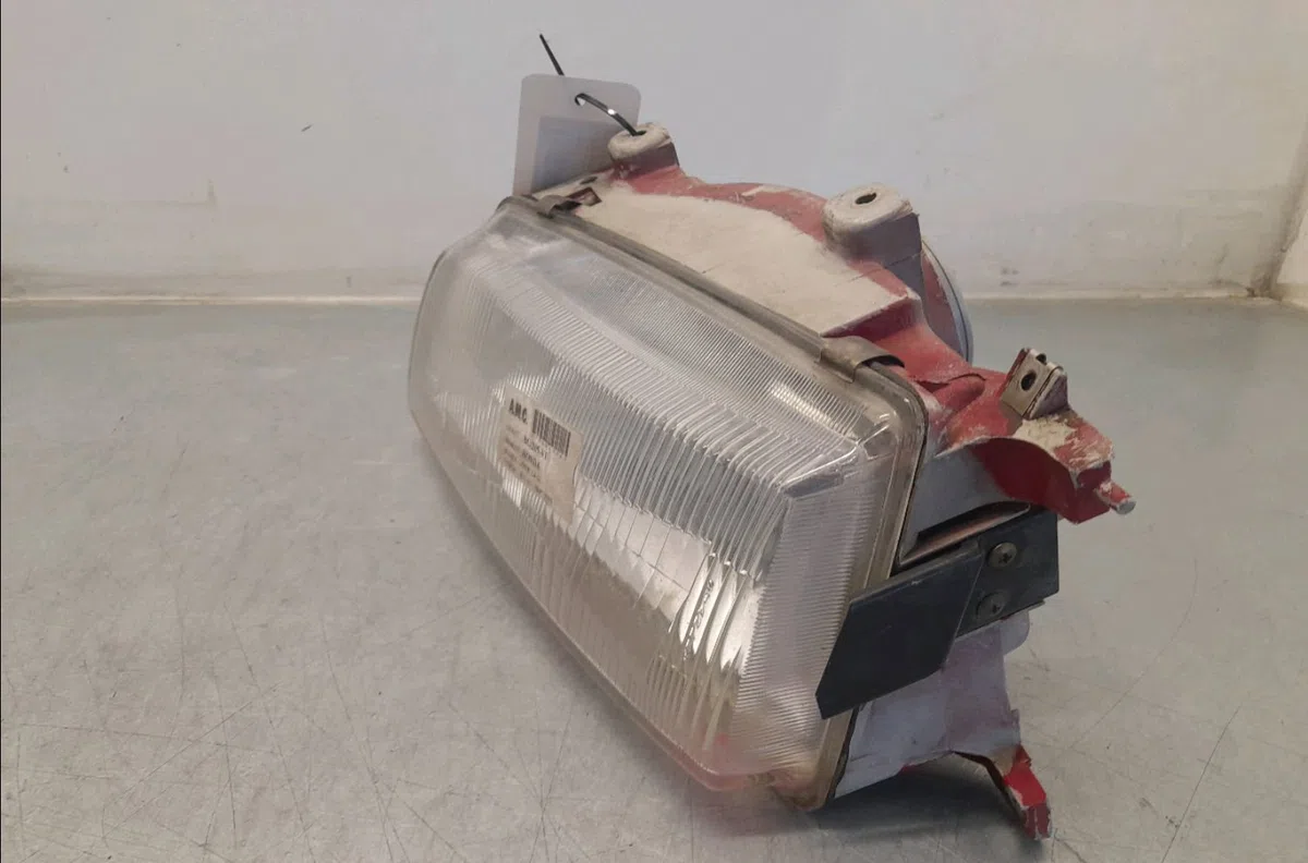 Phare gauche HONDA CIVIC III  1.4i occasion
