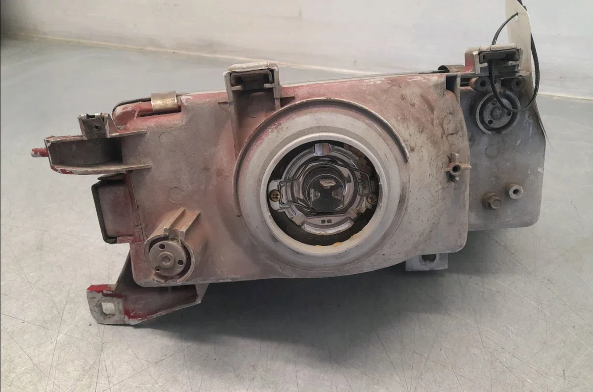 Phare gauche HONDA CIVIC III  1.4i occasion