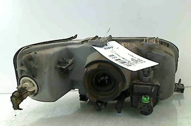 Phare gauche HONDA CIVIC VI 1999 occasion