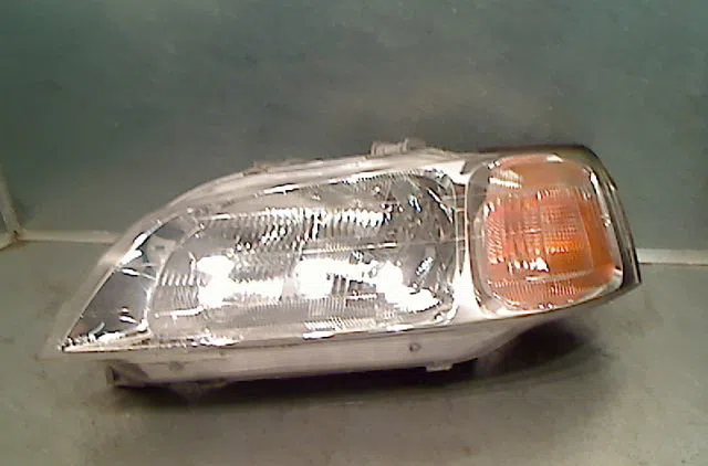 Phare gauche Honda CIVIC VI Fastback (MA, MB) 1.4 i (ma8, mb2) (1995-2001) occasion
