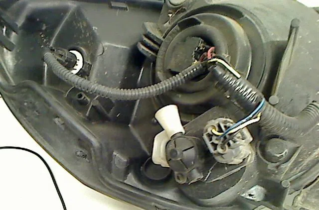 Phare gauche Honda JAZZ II (GD_, GE3, GE2) 1.2 i-dsi (gd5, ge2) (2002-2008) 5 portes occasion