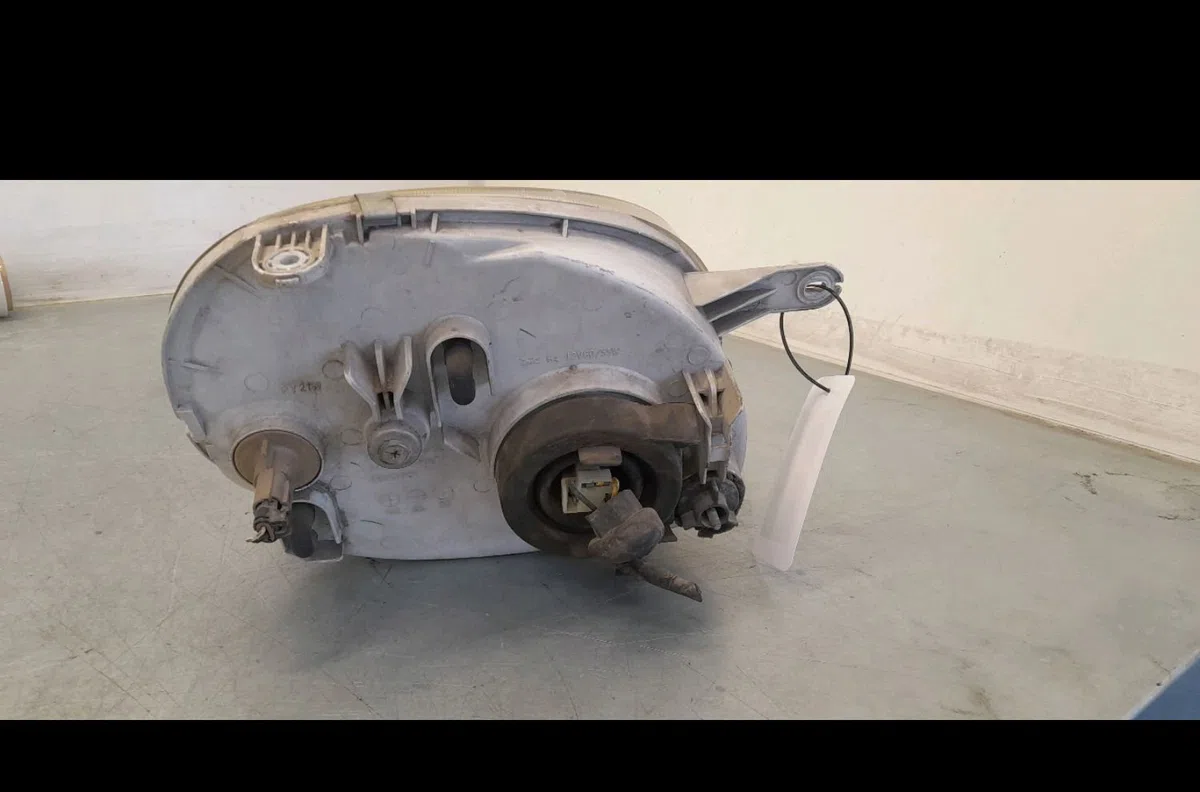 Phare gauche HYUNDAI ATOS I occasion