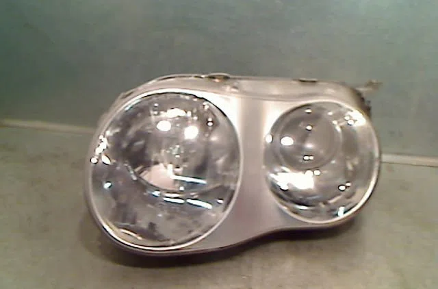 Phare gauche Hyundai COUPE I (RD) 1.6 16v (1998-2002) occasion