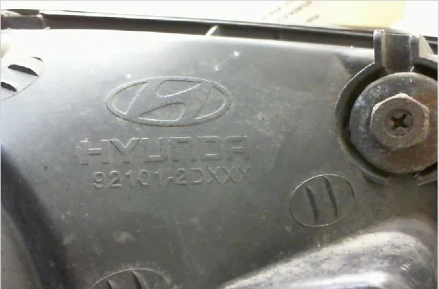 Phare gauche HYUNDAI ELANTRA I  2.0 CDRI occasion