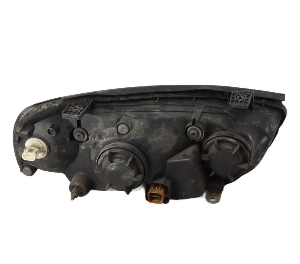 Phare gauche Hyundai ELANTRA III A trois volumes (XD) 2.0 crdi (2001-2006) occasion
