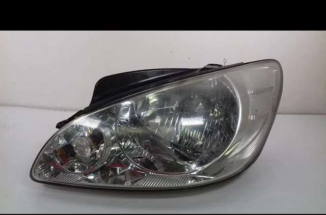Phare gauche Hyundai GETZ (TB) 1.1 (2002-2005) 5 portes occasion
