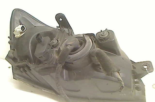 Phare gauche Hyundai GETZ (TB) 1.3 i (2002-2004) occasion