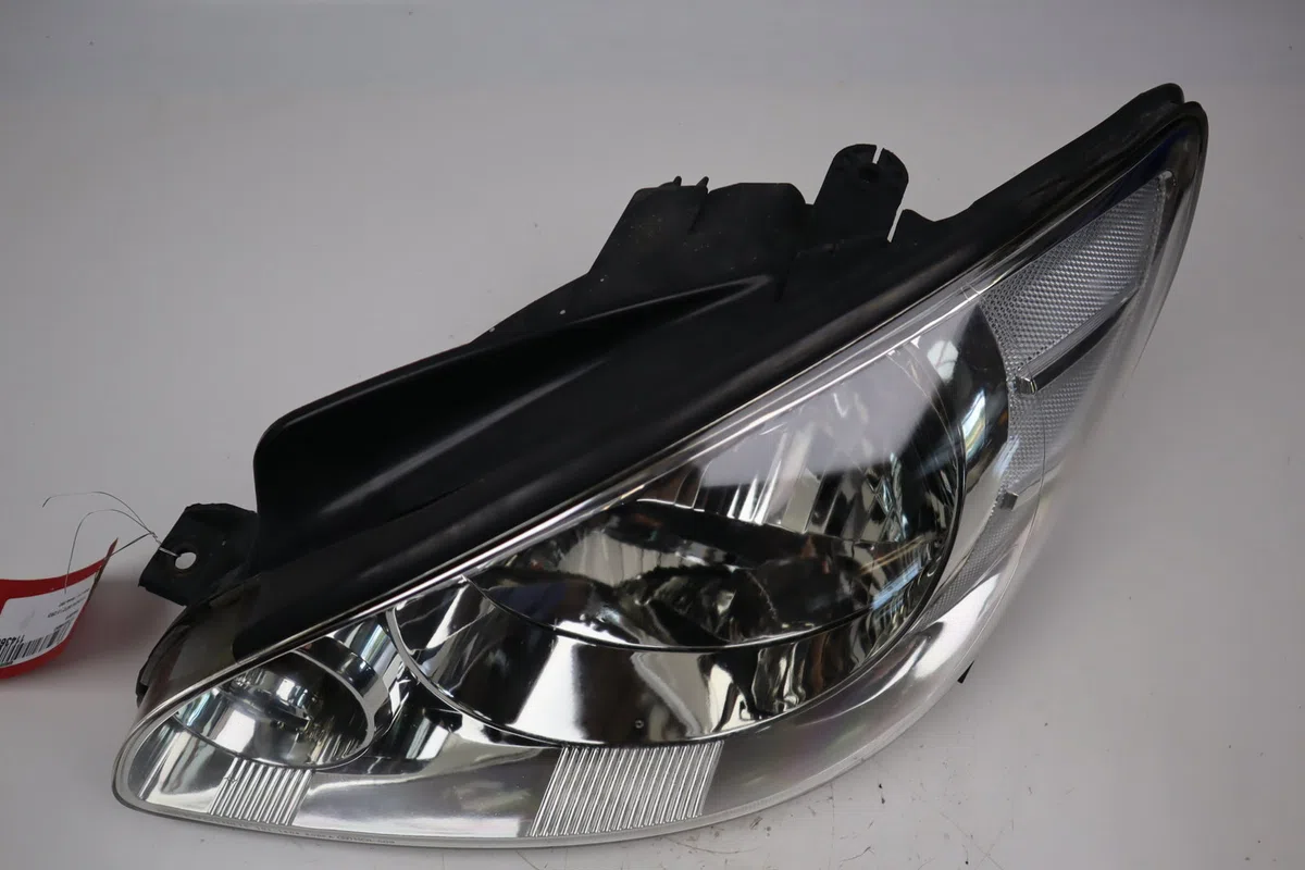 Phare gauche Hyundai GETZ (TB) 1.5 crdi (2003-2005) occasion