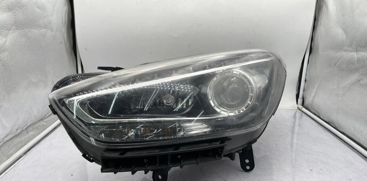 Phare gauche HYUNDAI I 40 PHASE 2 occasion