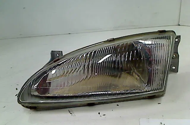 Phare gauche HYUNDAI LANTRA 1998 occasion