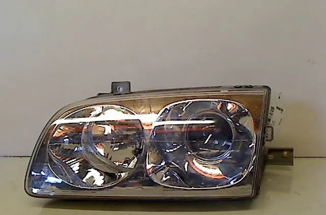Phare gauche HYUNDAI TRAJET 2007 occasion