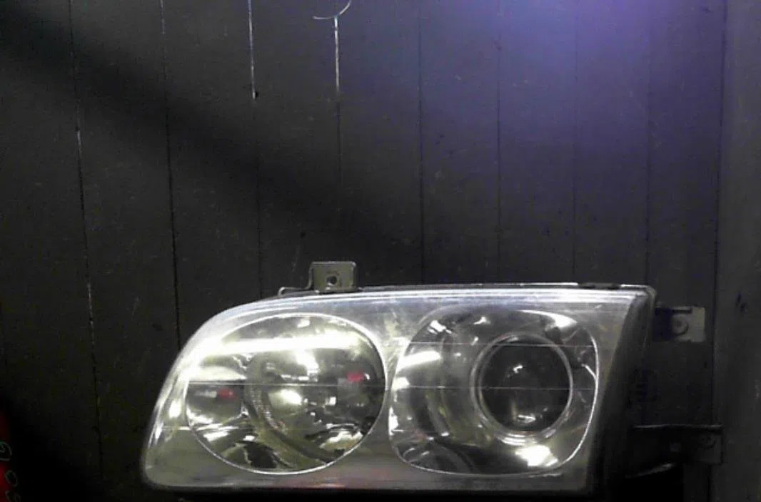 Phare gauche HYUNDAI TRAJET  TRAJET occasion