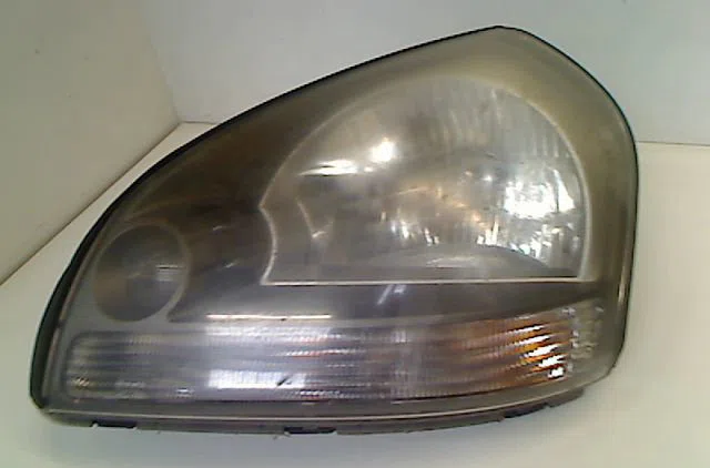 Phare gauche HYUNDAI TUCSON I  2.0 CRDI 112ch 4WD occasion