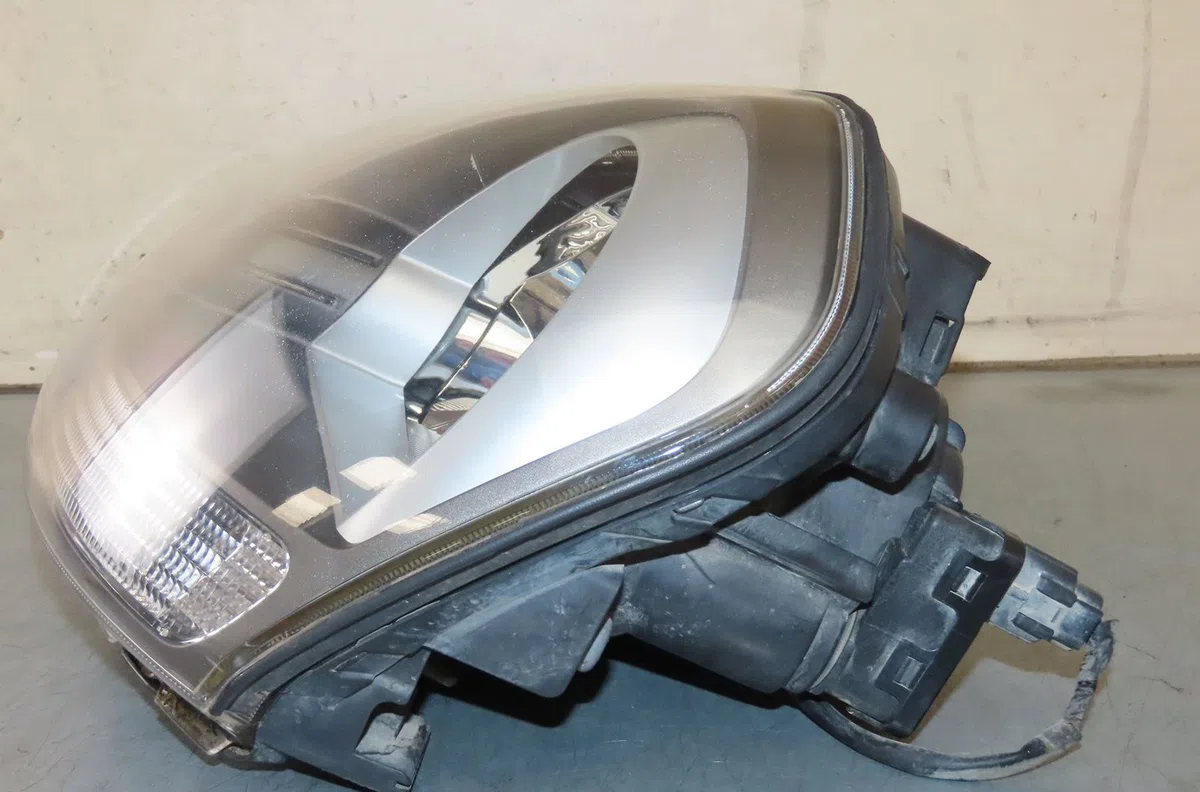 Phare gauche Hyundai TUCSON (JM) 2.0 crdi traction intégrale (2004-2010) 5 portes occasion