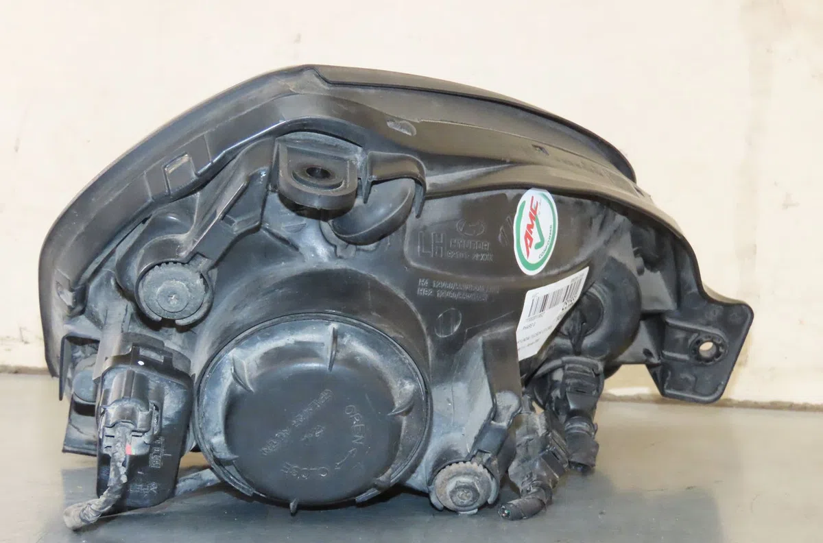 Phare gauche Hyundai TUCSON (JM) 2.0 crdi traction intégrale (2004-2010) 5 portes occasion