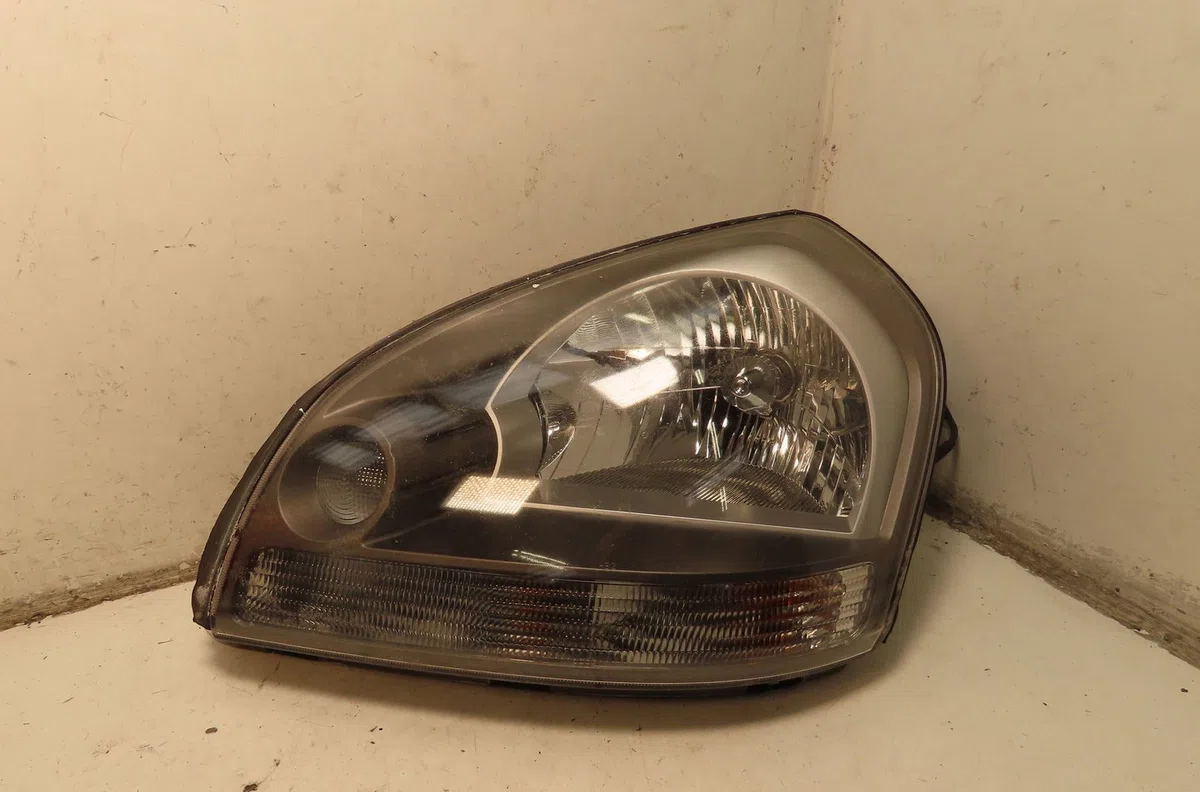 Phare gauche Hyundai TUCSON (JM) 2.0 crdi traction intégrale (2004-2010) 5 portes occasion