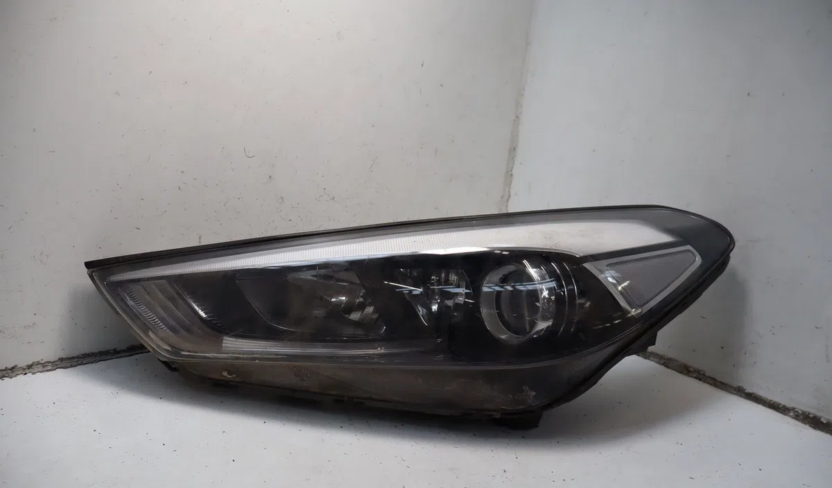 Phare gauche Hyundai TUCSON (TL, TLE) 1.7 crdi (2015-2020) occasion