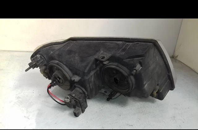 Phare gauche Jeep GRAND CHEROKEE II (WJ, WG) 2.7 crd 4x4 (2001-2005) occasion