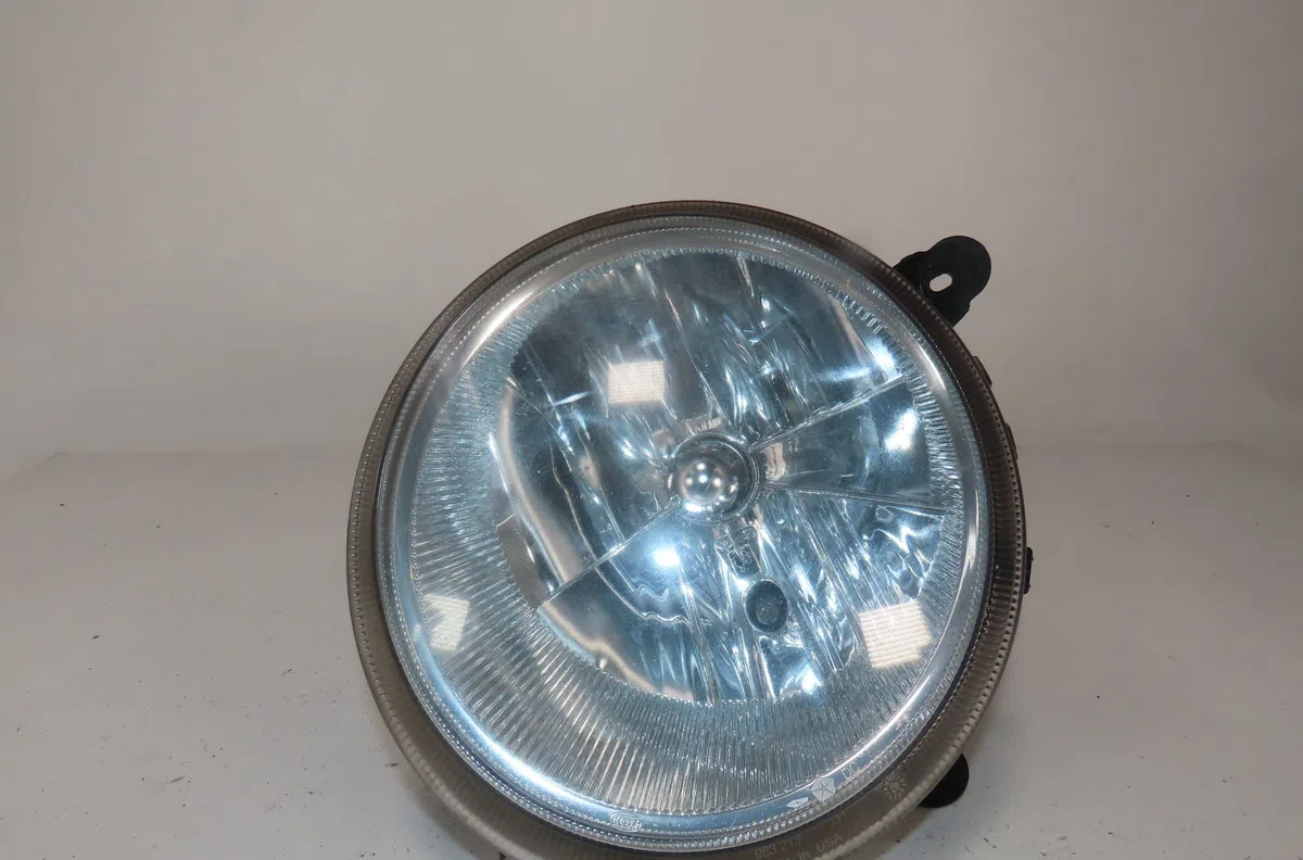 Phare gauche Jeep PATRIOT (MK74) 2.0 crd 4x4 (2007-2017) occasion