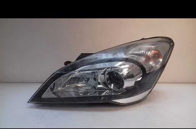Phare gauche Kia CEE'D SW (ED) 1.6 crdi 115 (2007-2012) occasion