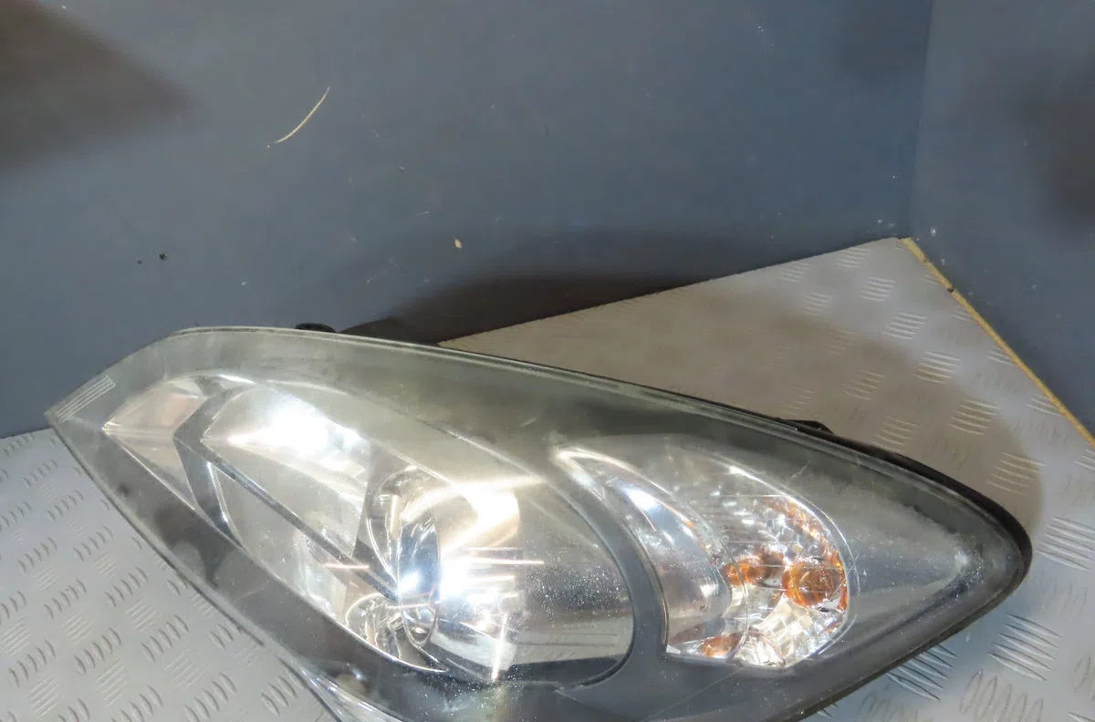 Phare gauche Kia PRO CEE'D (ED) 1.6 crdi 90 (2008-2012) occasion