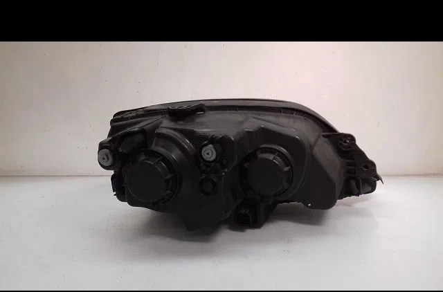 Phare gauche Kia SORENTO I (JC) 2.5 crdi (2006-2011) 5 portes occasion