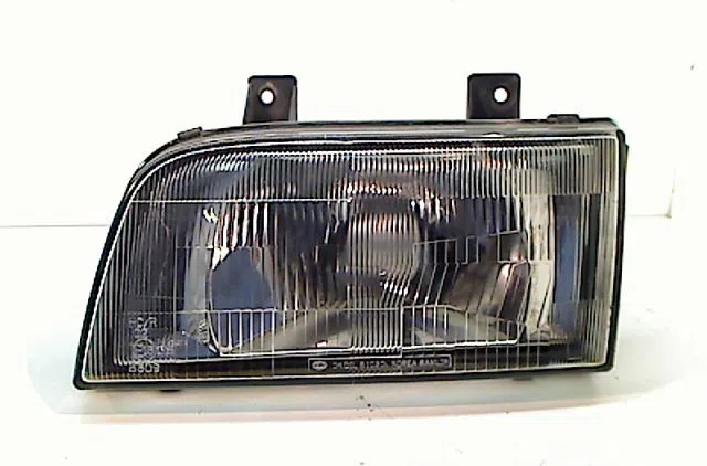 Phare gauche Kia SPORTAGE SUV (K00) 2.0 i 16v 4wd (1994-2003) occasion