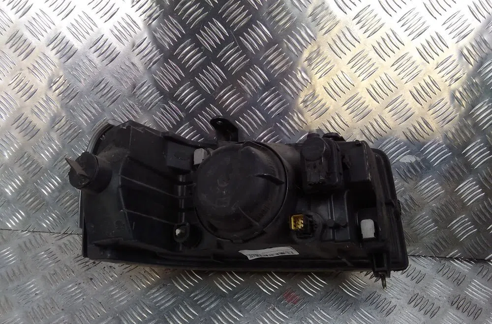 Phare gauche Land rover FREELANDER I (L314) 2.0 di 4x4 (1998-2000) 5 portes occasion