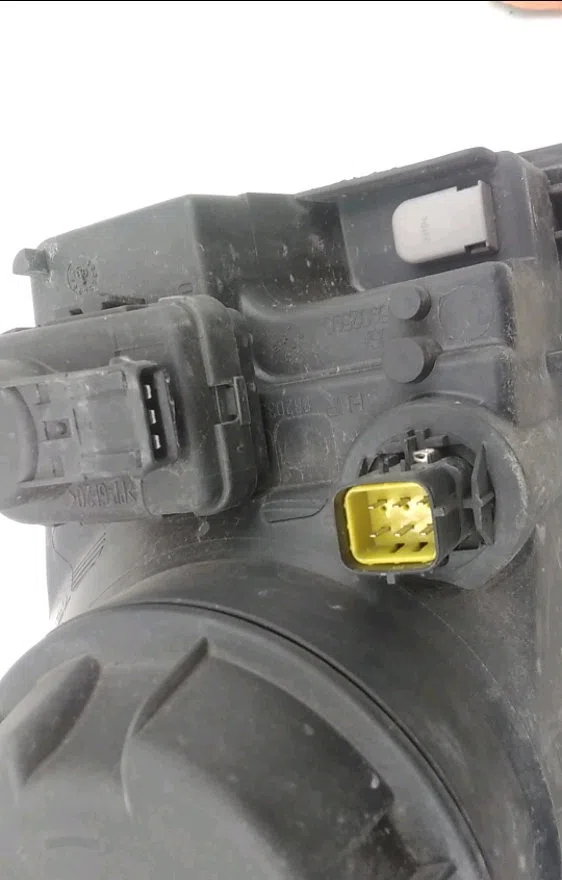 Phare gauche Land rover FREELANDER I (L314) 2.0 td4 4x4 (2000-2006) occasion