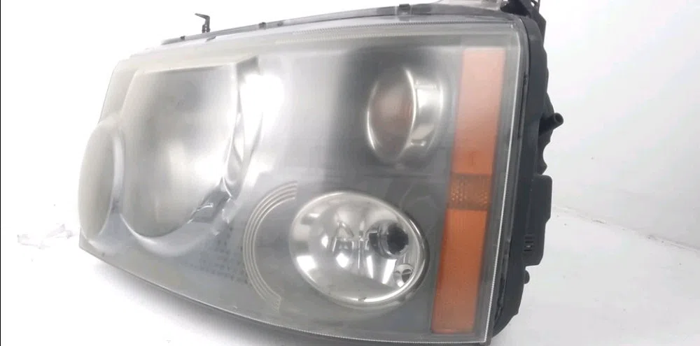 Phare gauche LAND ROVER RANGE ROVER SPORT 4.2 V8 occasion