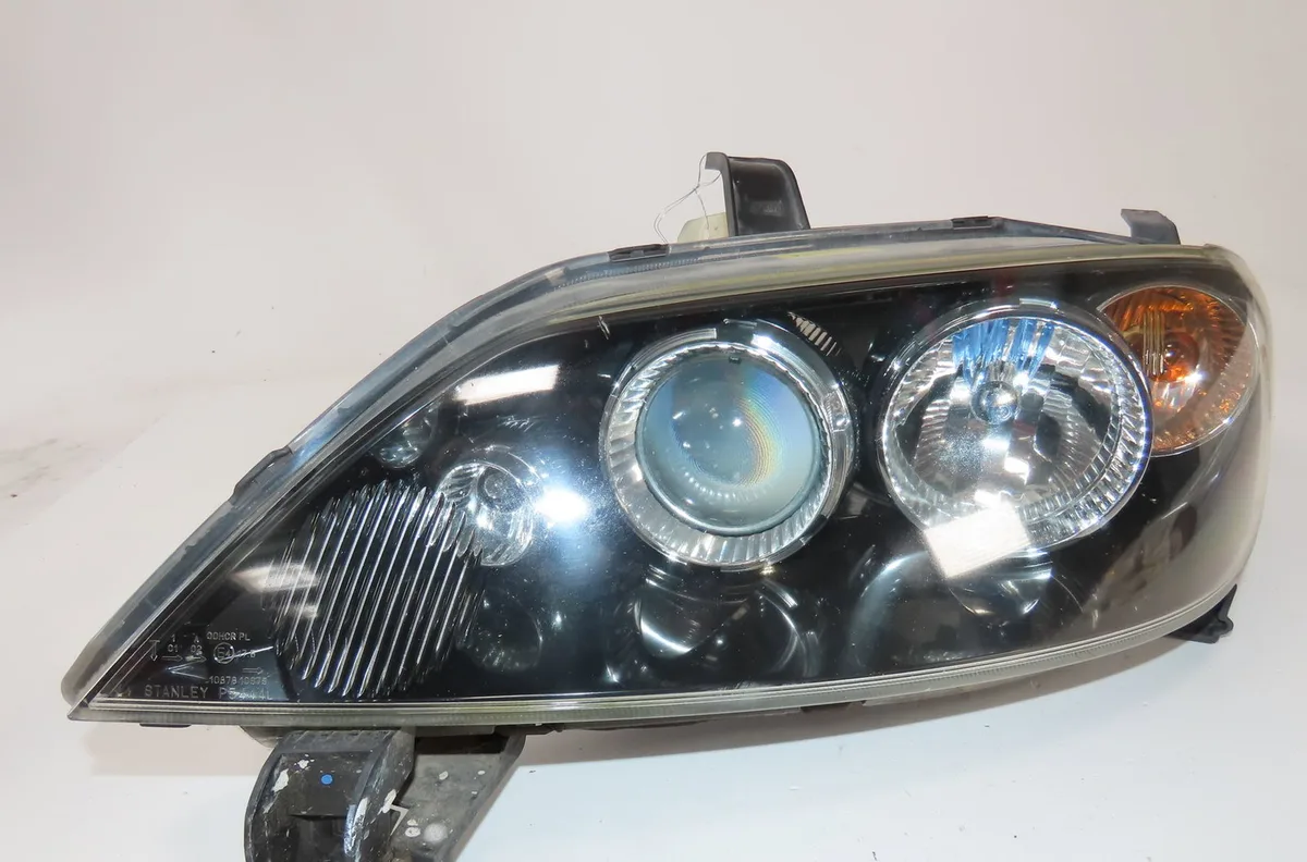 Phare gauche Mazda 2 (DY) 1.4 cd (2003-2007) occasion
