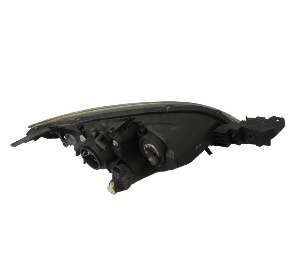 Phare gauche Mazda 3 A trois volumes (BK) 1.6 di turbo (bk12y) (2004-2009) occasion