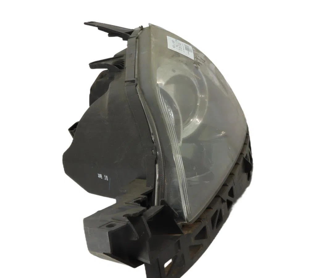 Phare gauche Mazda 3 A trois volumes (BK) 1.6 di turbo (bk12y) (2004-2009) occasion