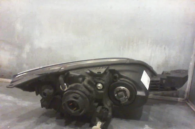Phare gauche Mazda 3 (BK) 1.6 di turbo (2004-2009) occasion