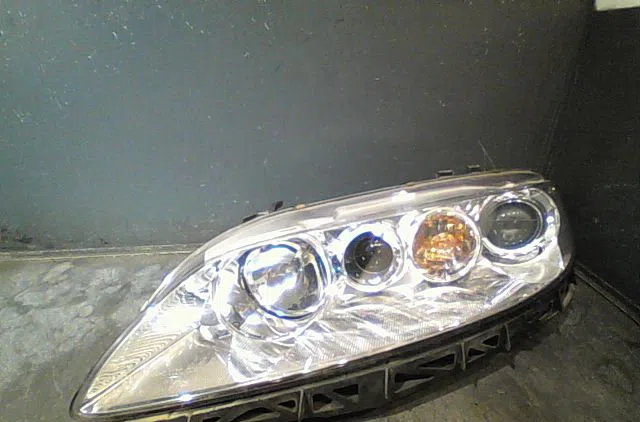 Phare gauche Mazda 6 Hatchback (GG) 2.0 di (gg14) (2002-2007) occasion