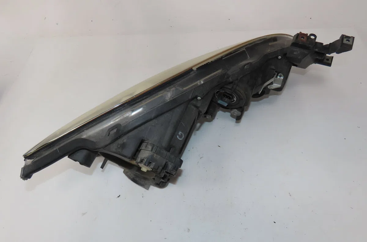 Phare gauche Mazda 6 Hatchback (GH) 2.2 d (gh10) (2010-2012) occasion