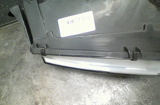 Phare gauche Mazda 626 V Hatchback (GF) 2.0 turbo di (gffp) (1998-2002) occasion