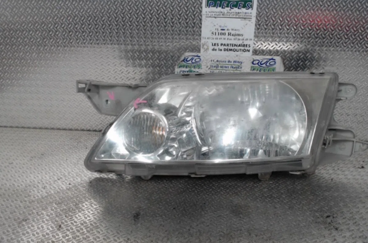 Phare gauche Mazda PREMACY (CP) 2.0 td (2000-2005) occasion