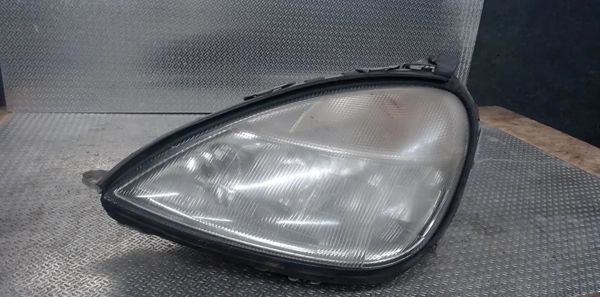 Phare gauche Mercedes-benz CLASSE A (W168) A 140 (168.031, 168.131) (1997-2004) occasion