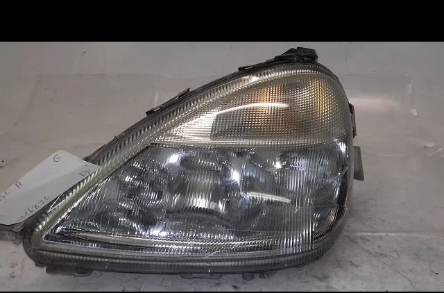 Phare gauche Mercedes-benz CLASSE A (W168) A 140 (168.031, 168.131) (1997-2004) occasion