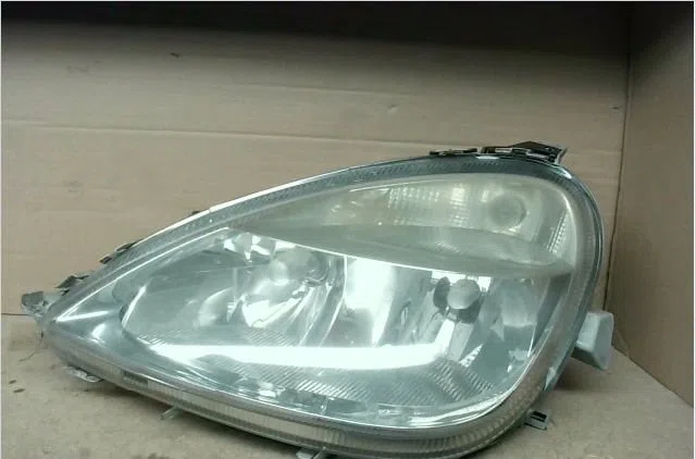 Phare gauche Mercedes-benz CLASSE A (W168) A 170 cdi (168.009, 168.109) (2001-2004) occasion