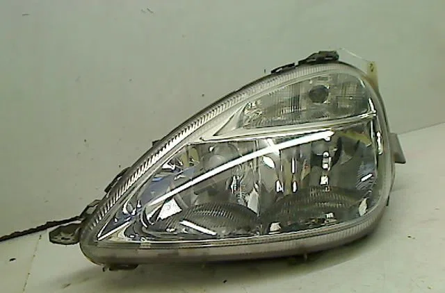 Phare gauche Mercedes-benz CLASSE A (W168) A 210 (168.035, 168.135) (2001-2004) occasion