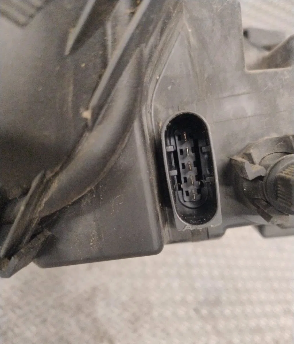 Phare gauche Mercedes-benz CLASSE A (W169) A 180 cdi (169.007, 169.307) (2004-2012) 5 portes occasion
