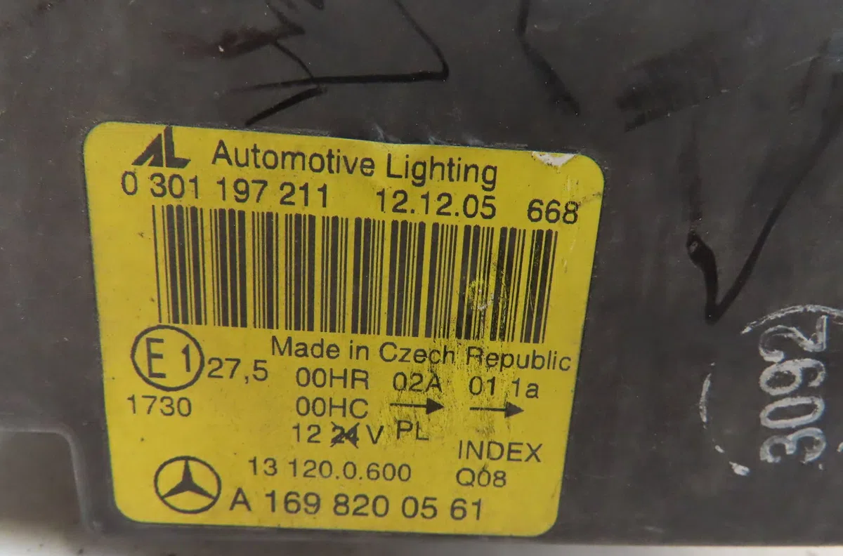 Phare gauche Mercedes-benz CLASSE A (W169) A 200 cdi (169.008, 169.308) (2004-2012) 5 portes occasion
