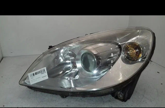 Phare gauche Mercedes-benz CLASSE B Sports Tourer (W245) B 180 cdi (245.207) (2005-2011) 5 portes occasion
