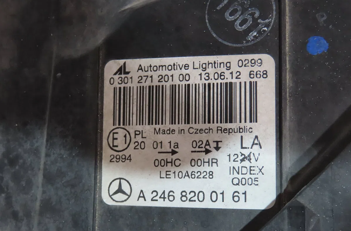 Phare gauche Mercedes-benz CLASSE B Sports Tourer (W246, W242) B 180 cdi (246.200) (2011-2014) occasion