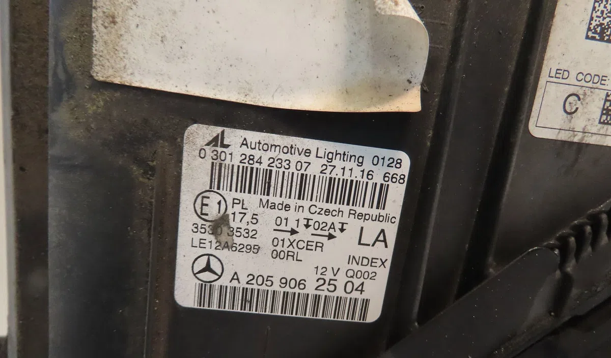 Phare gauche Mercedes-benz CLASSE C Coupé (C205) C 220 d (205.304) (2015-2018) occasion