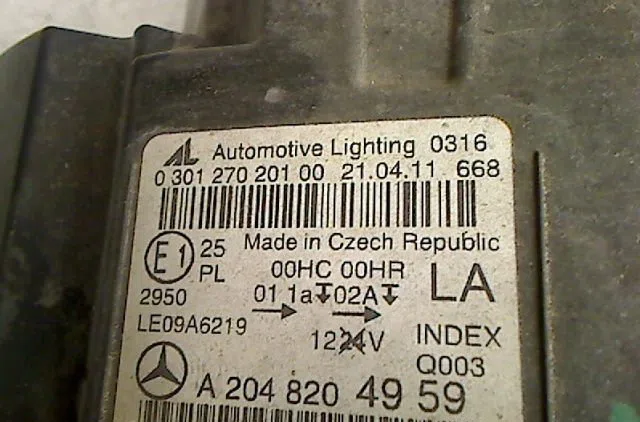 Phare gauche Mercedes-benz CLASSE C (W204) C 180 cdi (204.000) (2010-2014) occasion