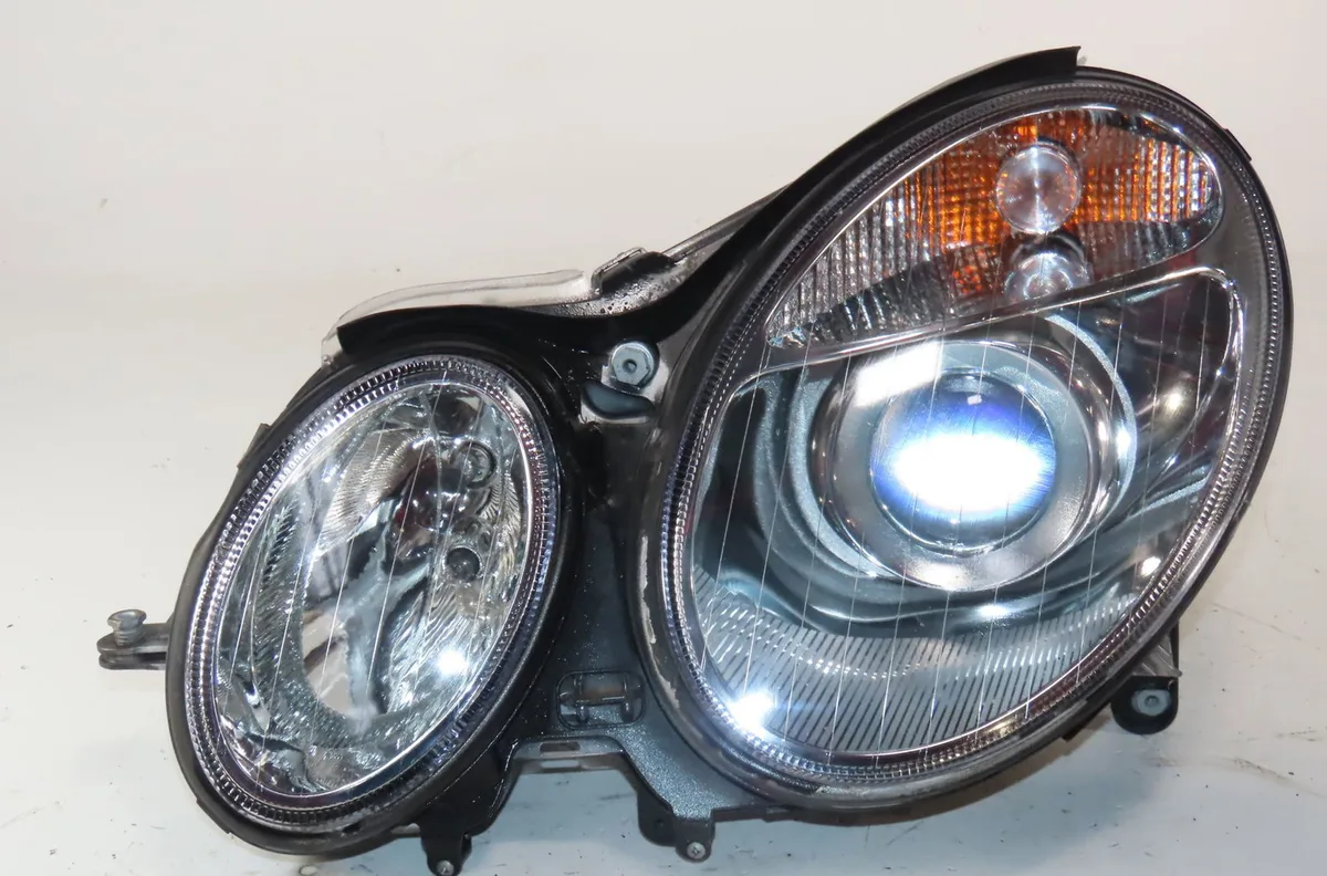Phare gauche Mercedes-benz CLASSE E (W211) E 200 cdi (211.004) (2002-2008) occasion