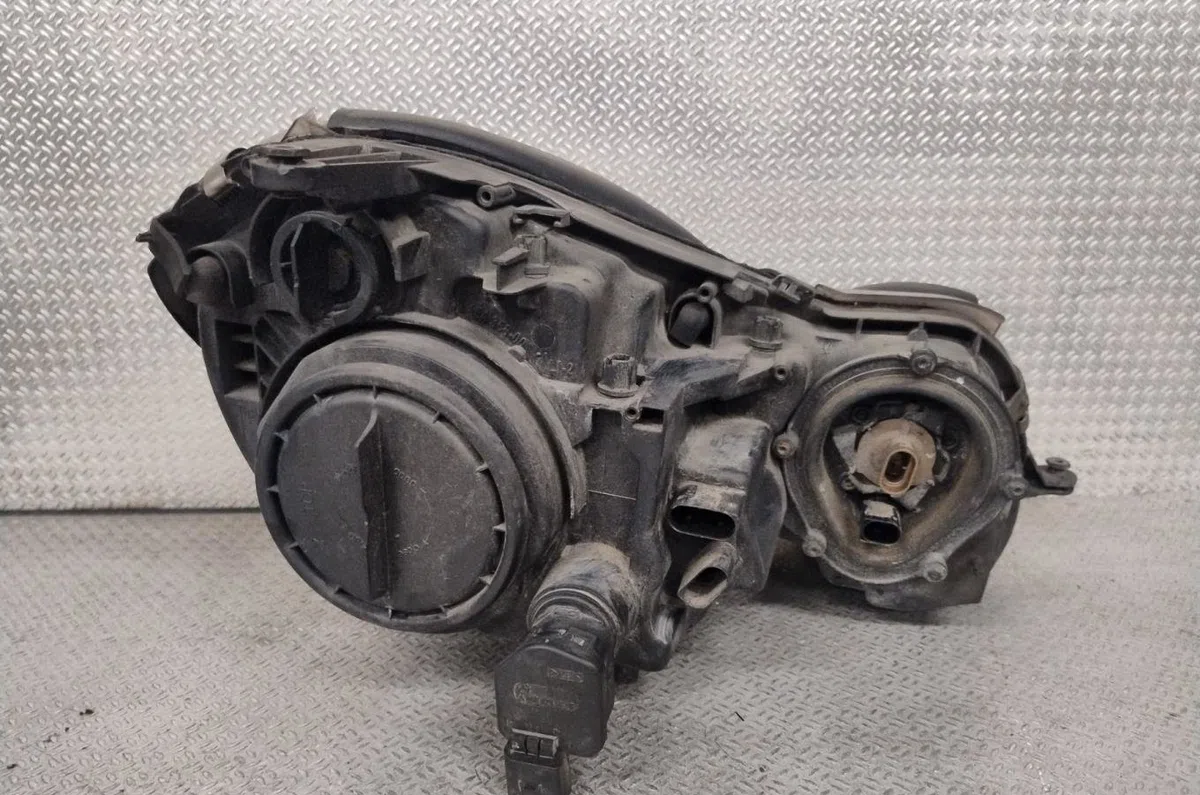 Phare gauche Mercedes-benz CLASSE E (W211) E 280 cdi (211.020) (2005-2008) occasion